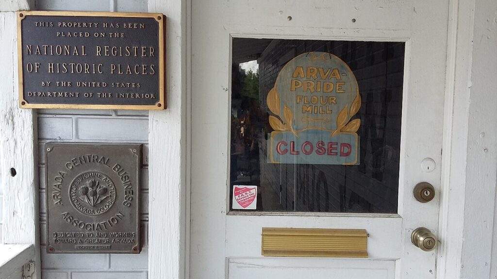 Arva-Pride Flour Mill Closed sign and plaques